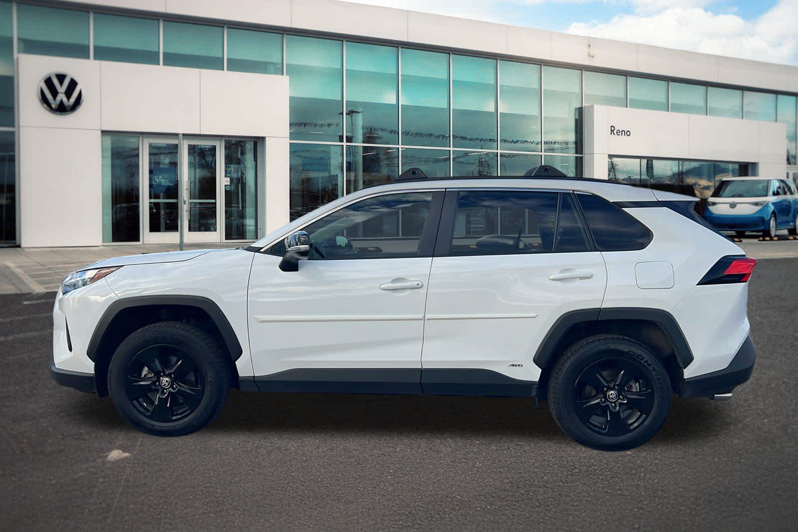 Thumbnail: 2024 Toyota RAV4 - 8