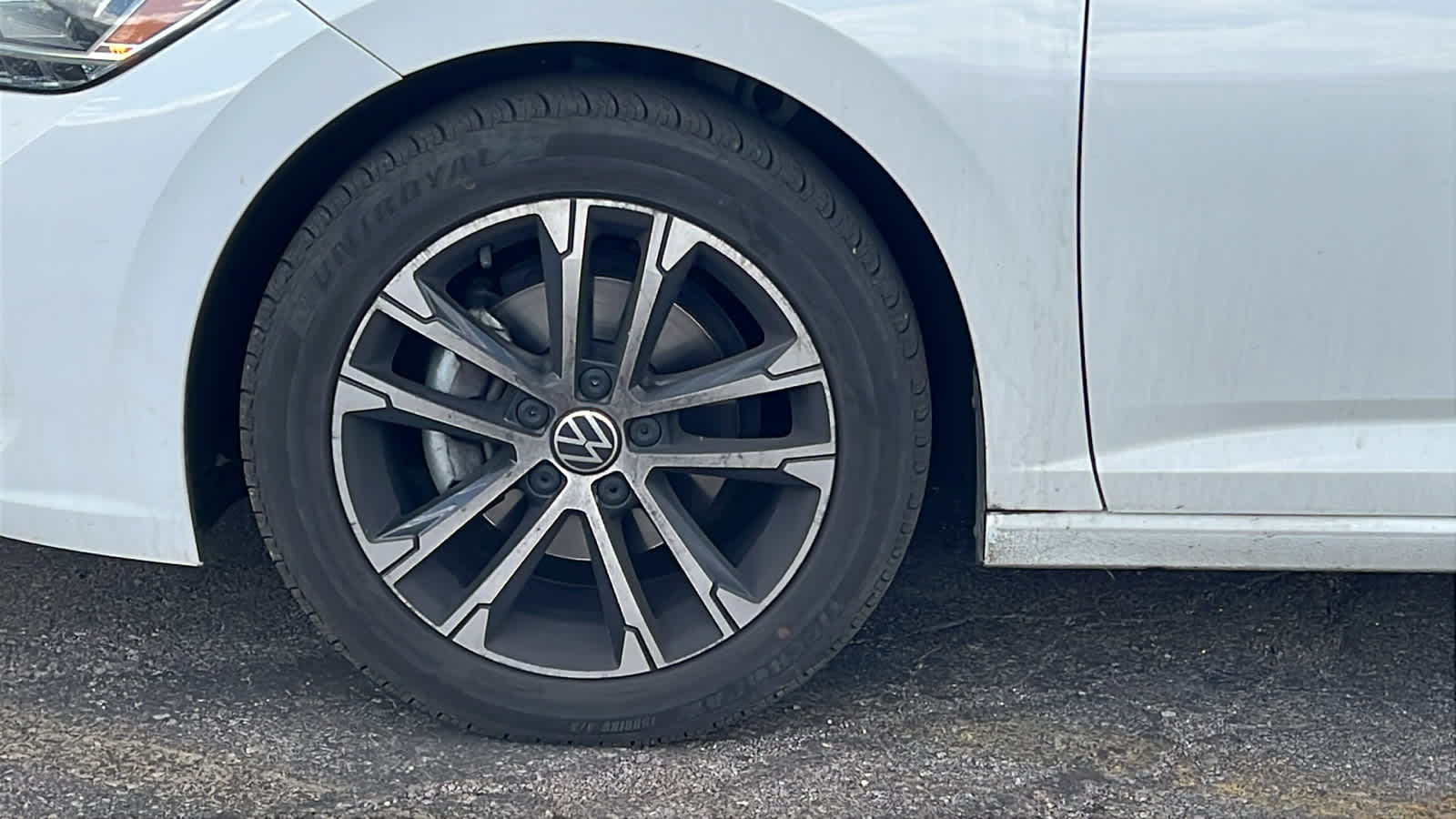 Thumbnail: 2023 Volkswagen Jetta - 9