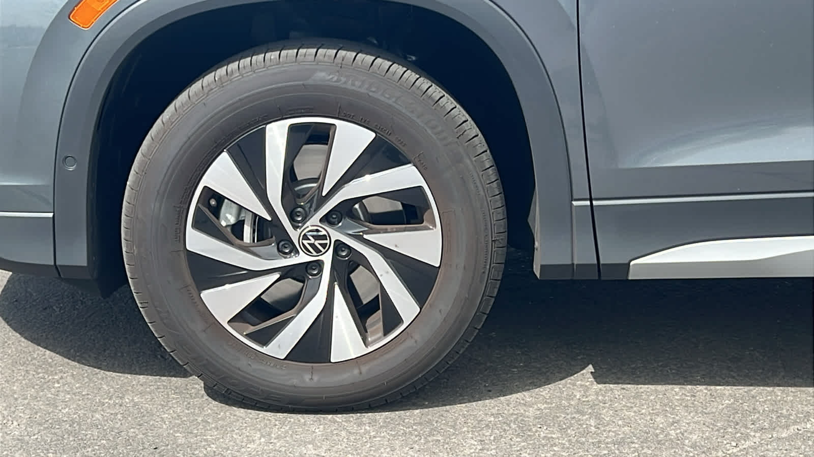 Thumbnail: 2026 Volkswagen Tiguan - 9