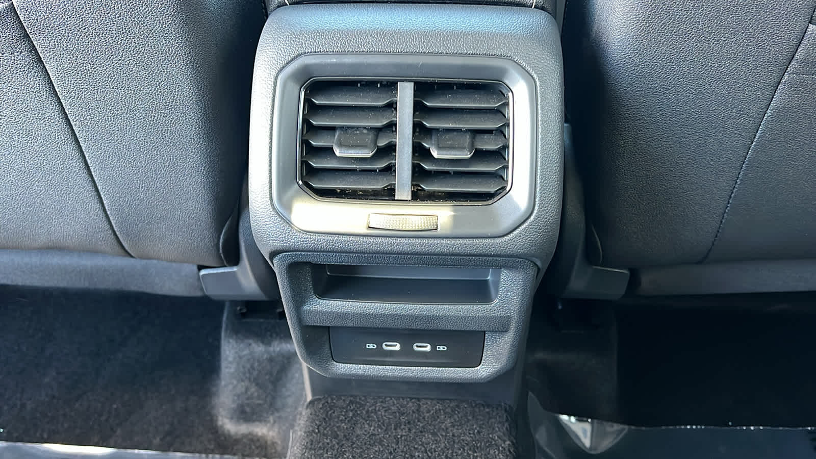 Thumbnail: 2026 Volkswagen Taos - 25