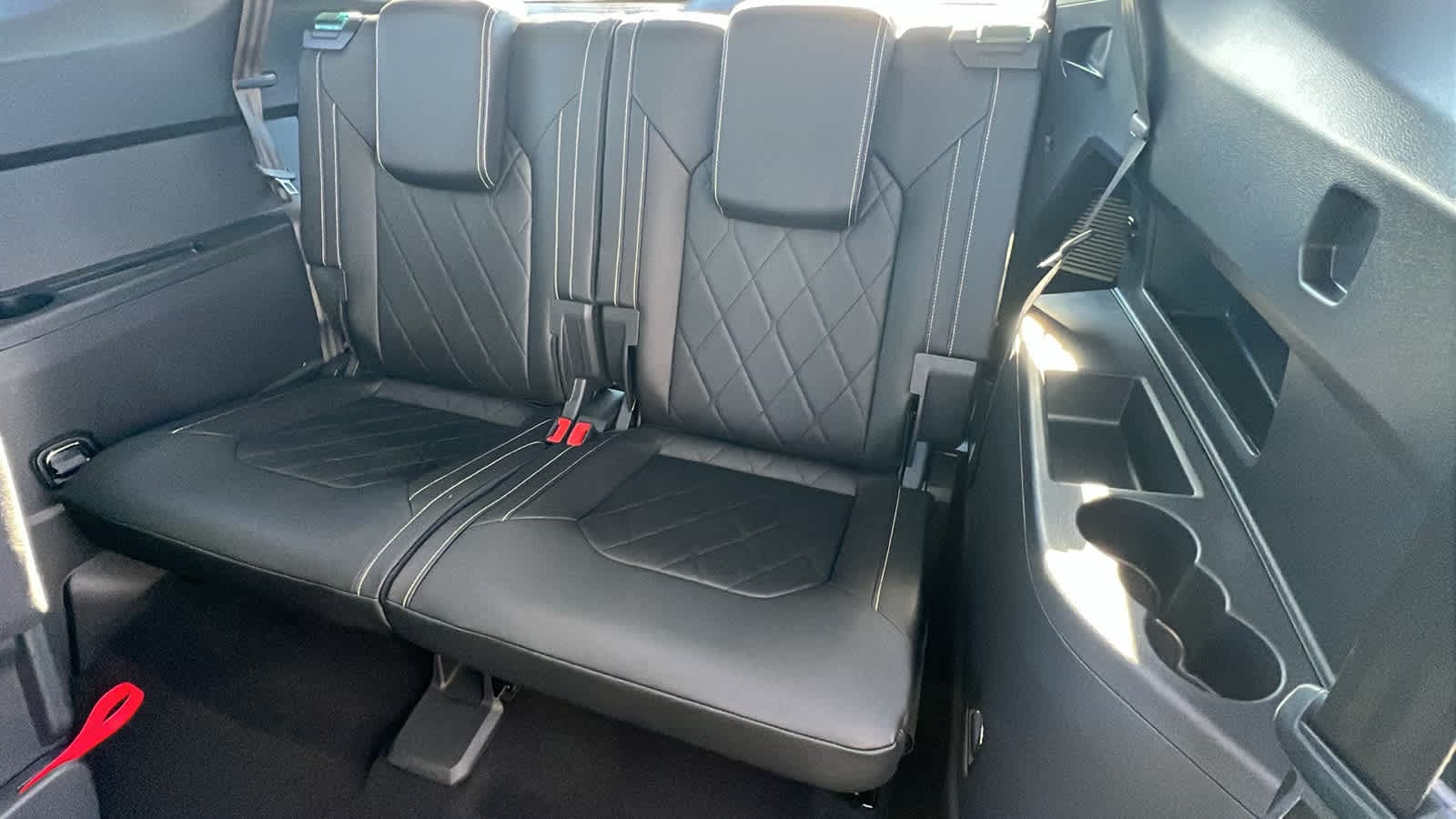 Thumbnail: 2026 Volkswagen Atlas - 31