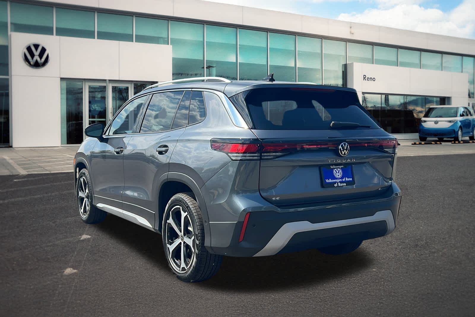 Thumbnail: 2025 Volkswagen Tiguan - 7