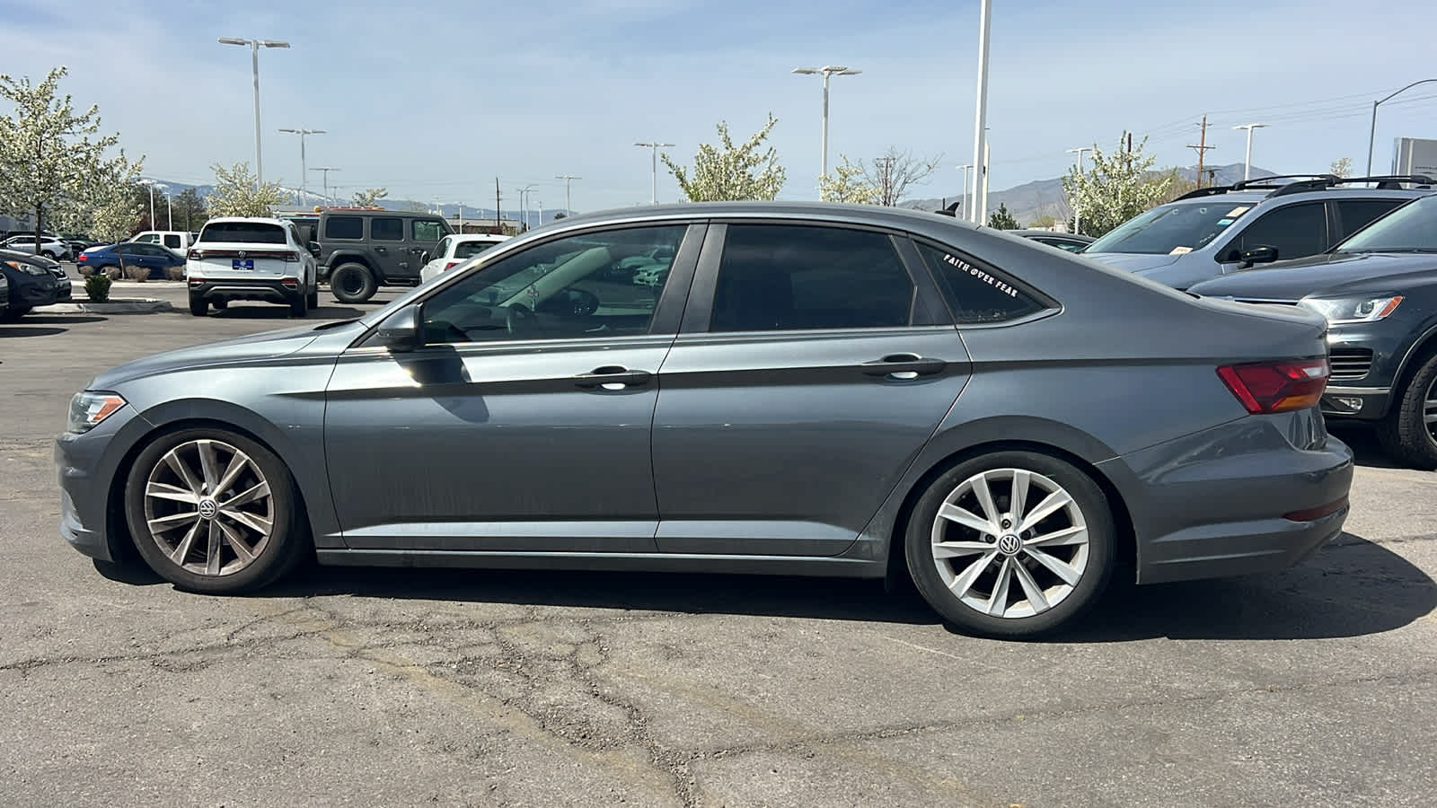 Thumbnail: 2019 Volkswagen Jetta - 8