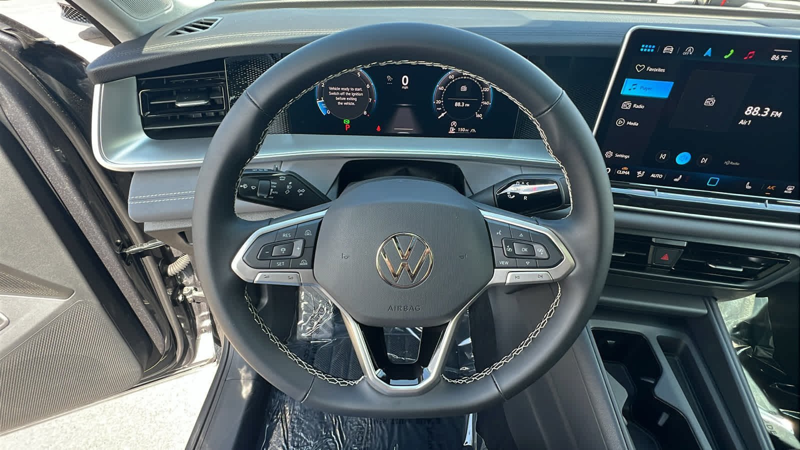 Thumbnail: 2025 Volkswagen Tiguan - 18