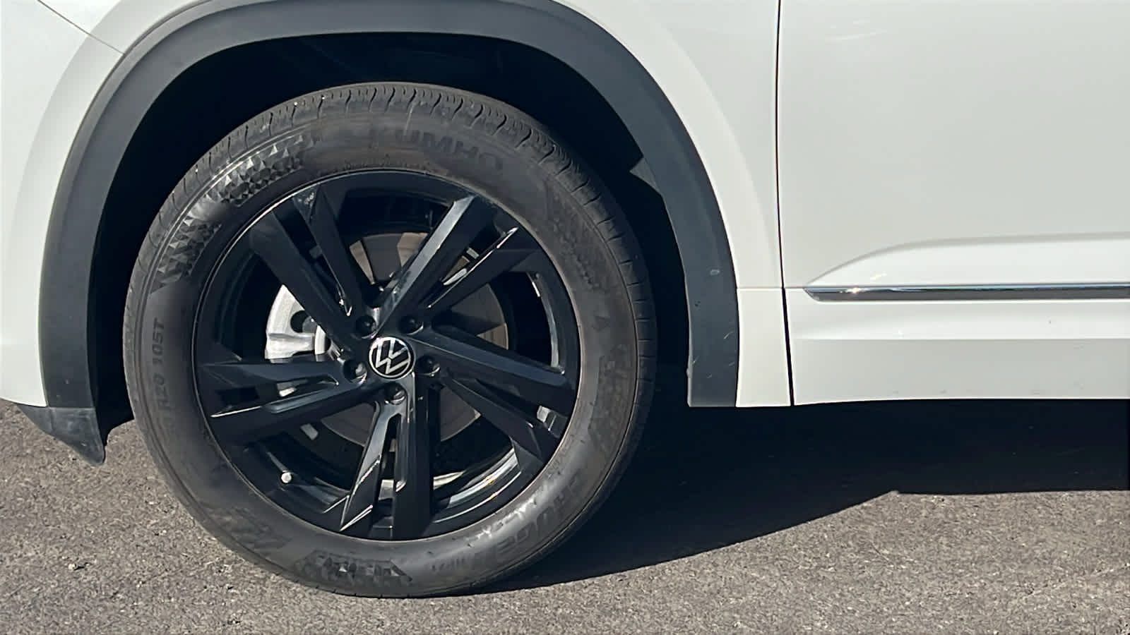 Thumbnail: 2024 Volkswagen Atlas - 9