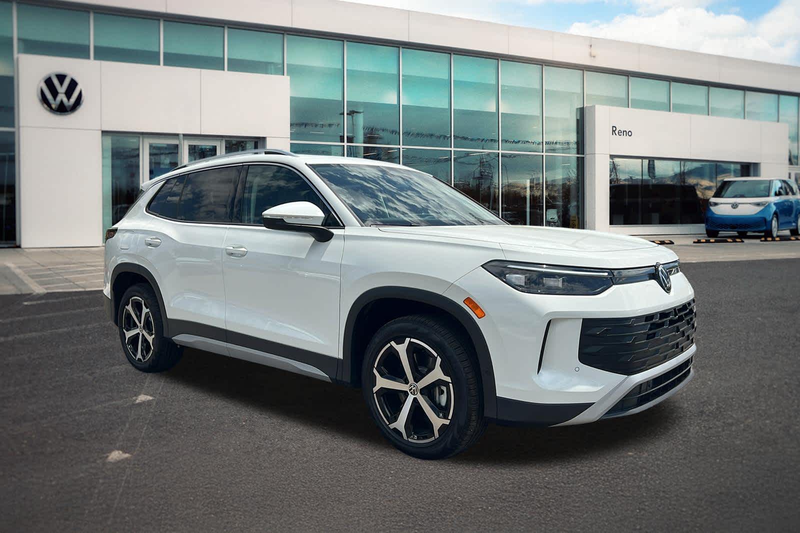 Thumbnail: 2026 Volkswagen Tiguan - 3