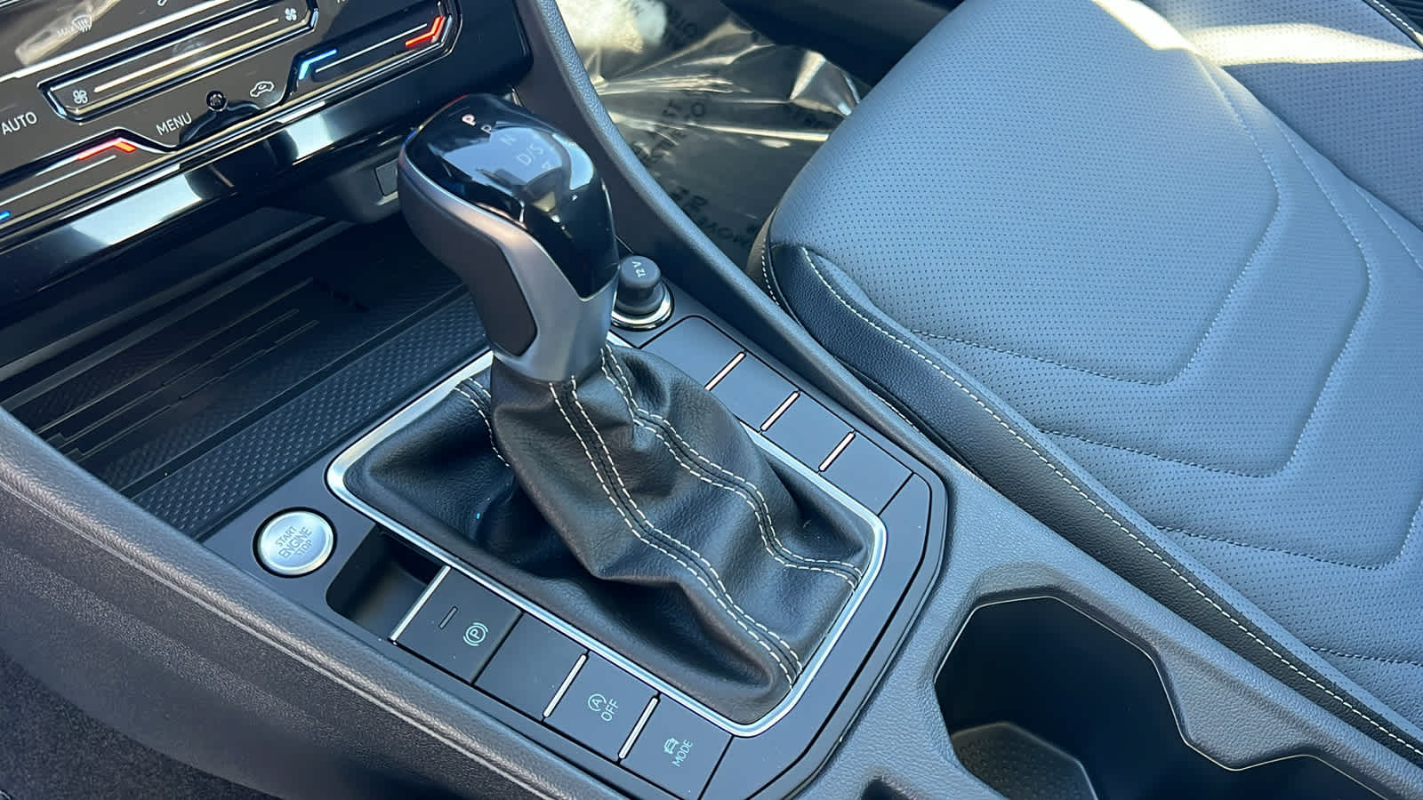 Thumbnail: 2026 Volkswagen Jetta - 13