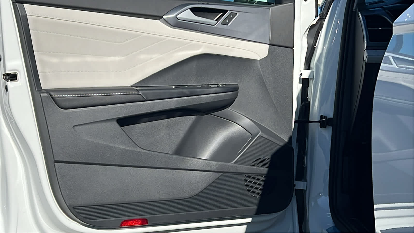 Thumbnail: 2026 Volkswagen Taos - 23