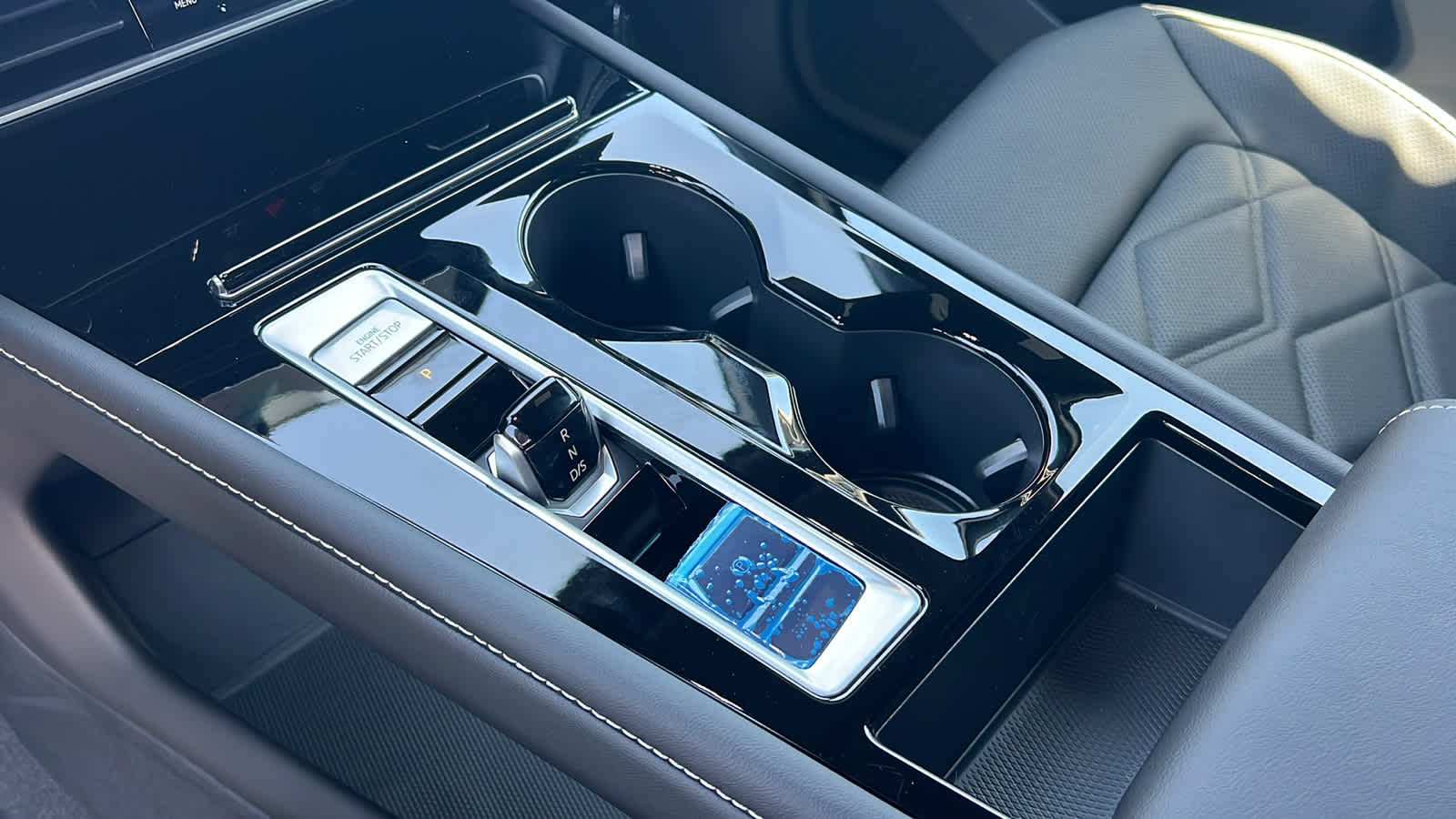 Thumbnail: 2025 Volkswagen Atlas - 13