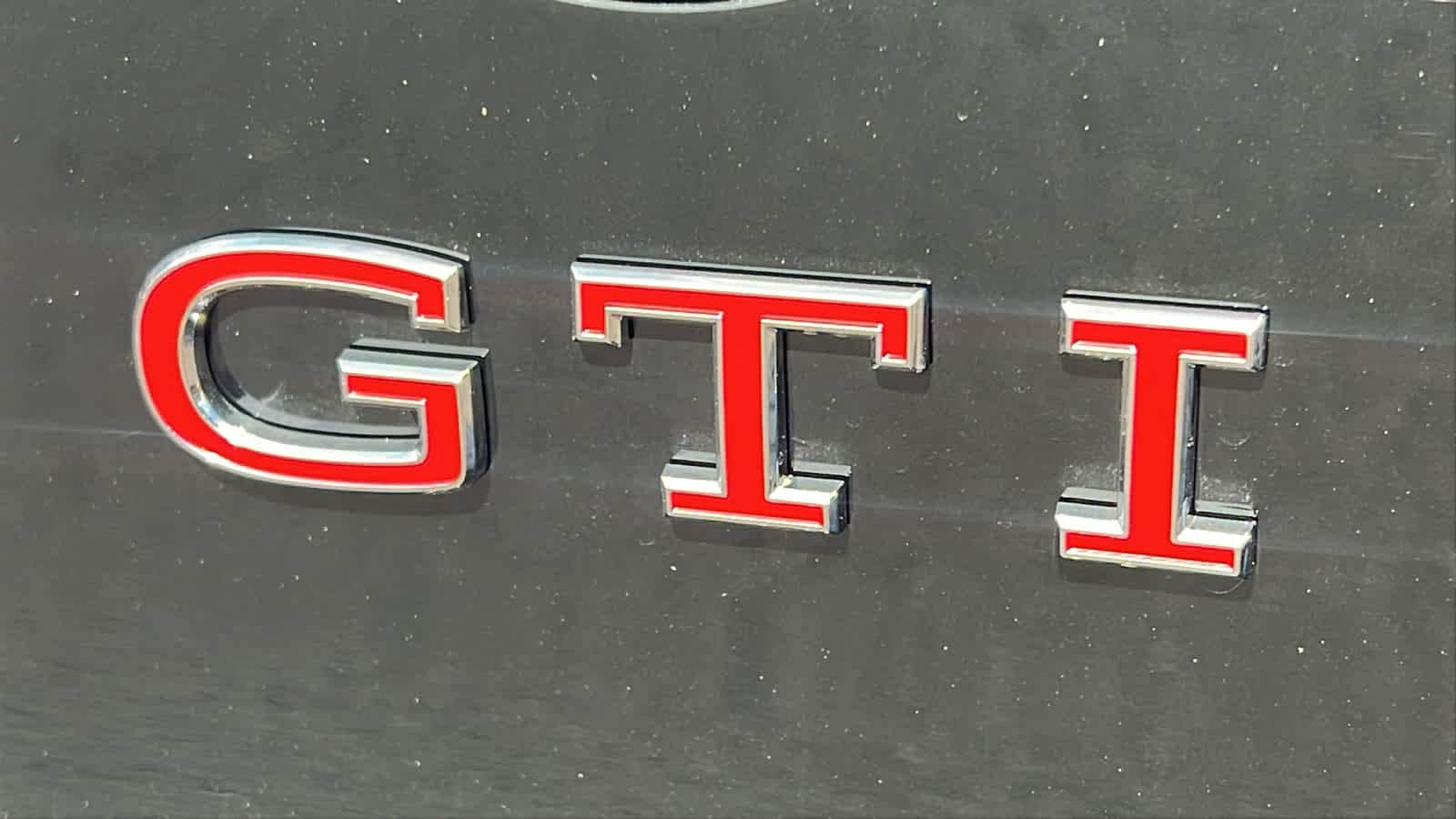 Thumbnail: 2025 Volkswagen Golf - 28