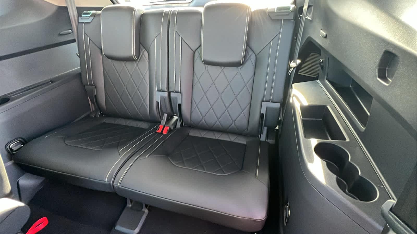 Thumbnail: 2026 Volkswagen Atlas - 31