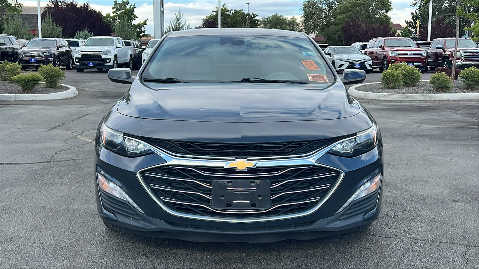 Thumbnail: 2020 Chevrolet Malibu - 2