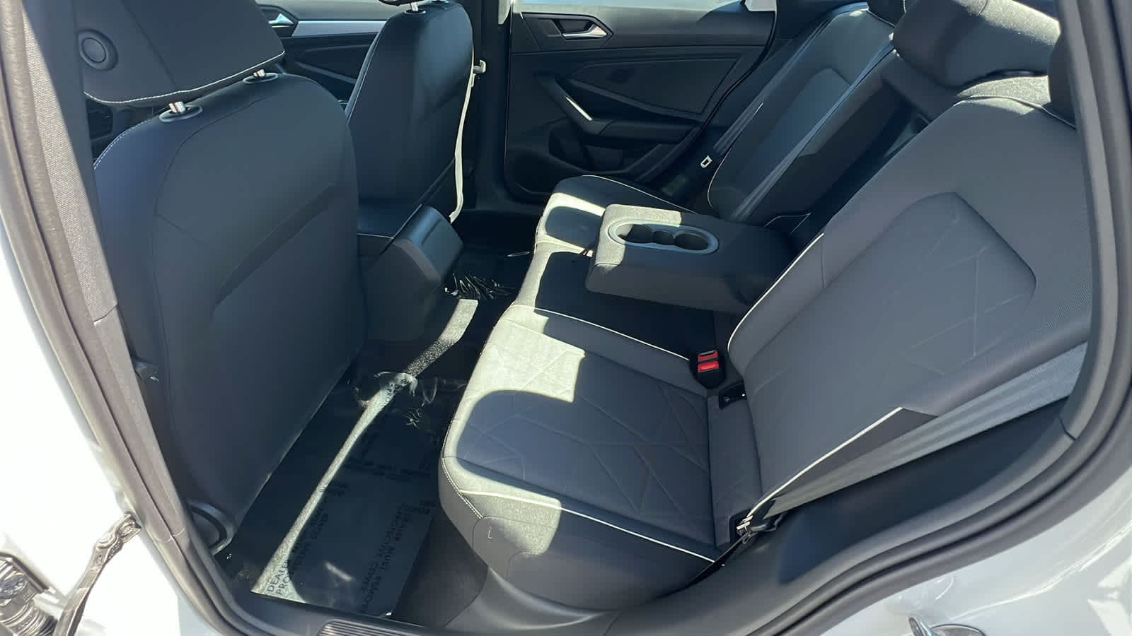 Thumbnail: 2026 Volkswagen Jetta - 24