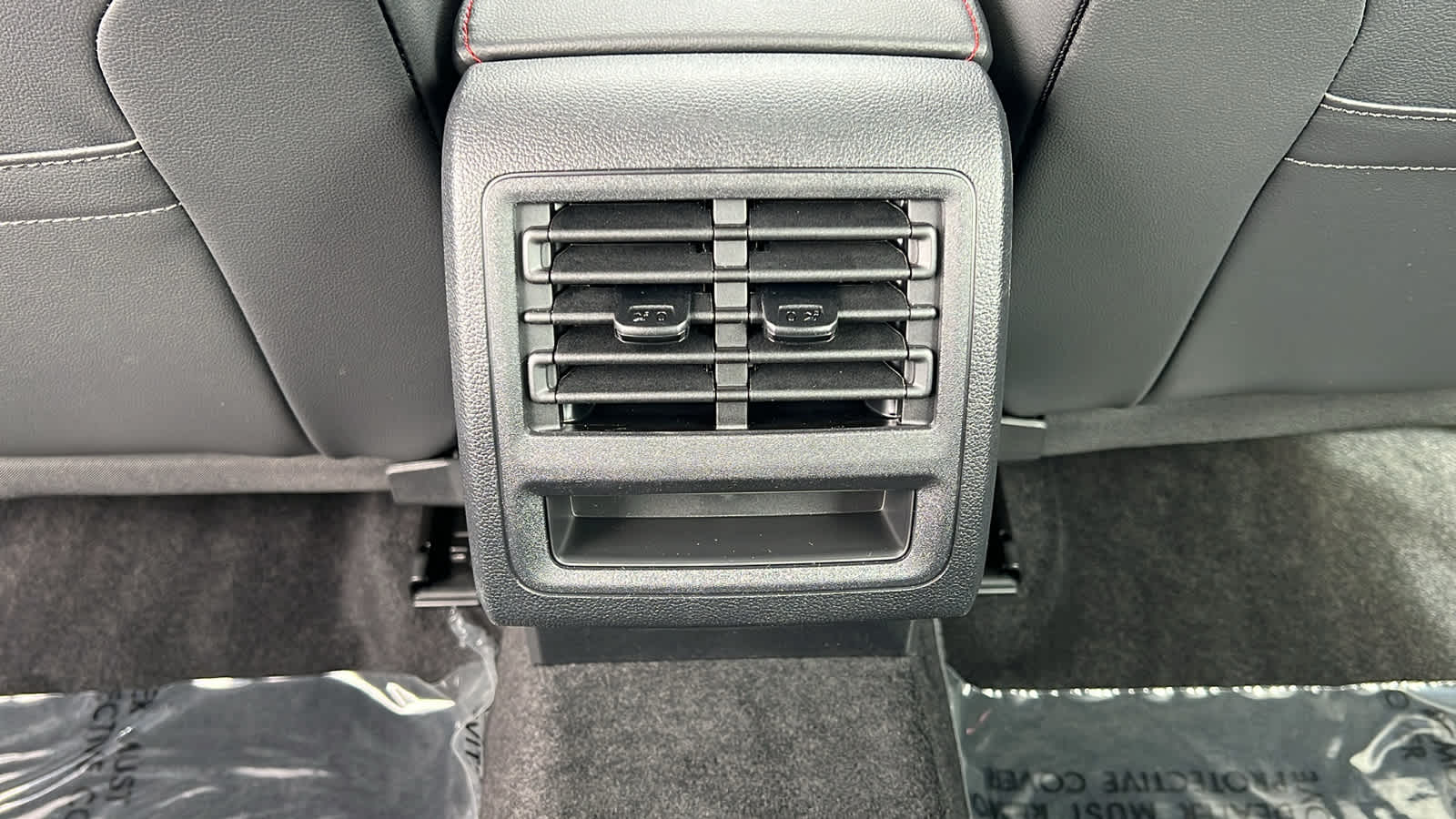 Thumbnail: 2025 Volkswagen Golf - 25