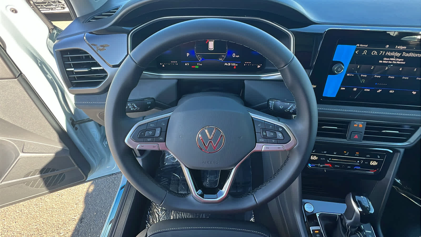 Thumbnail: 2026 Volkswagen Taos - 18