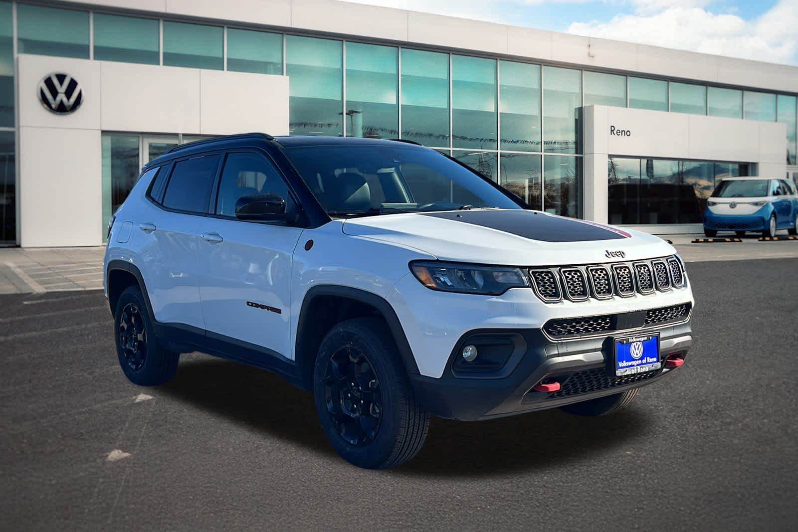 Thumbnail: 2023 Jeep Compass - 3