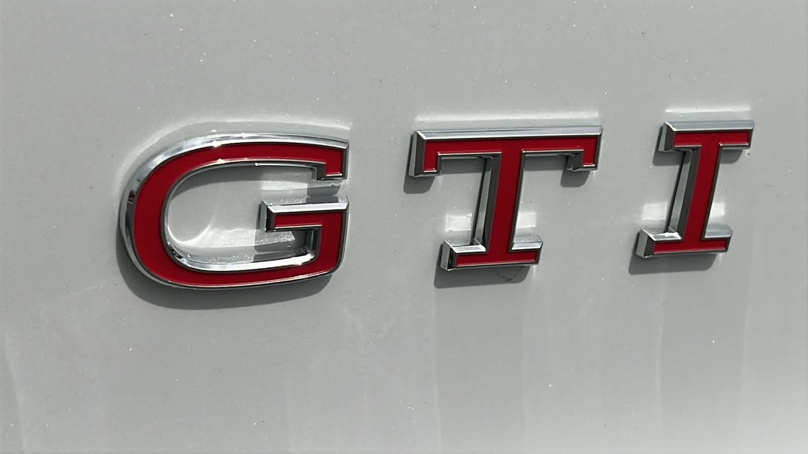 Thumbnail: 2025 Volkswagen Golf - 28