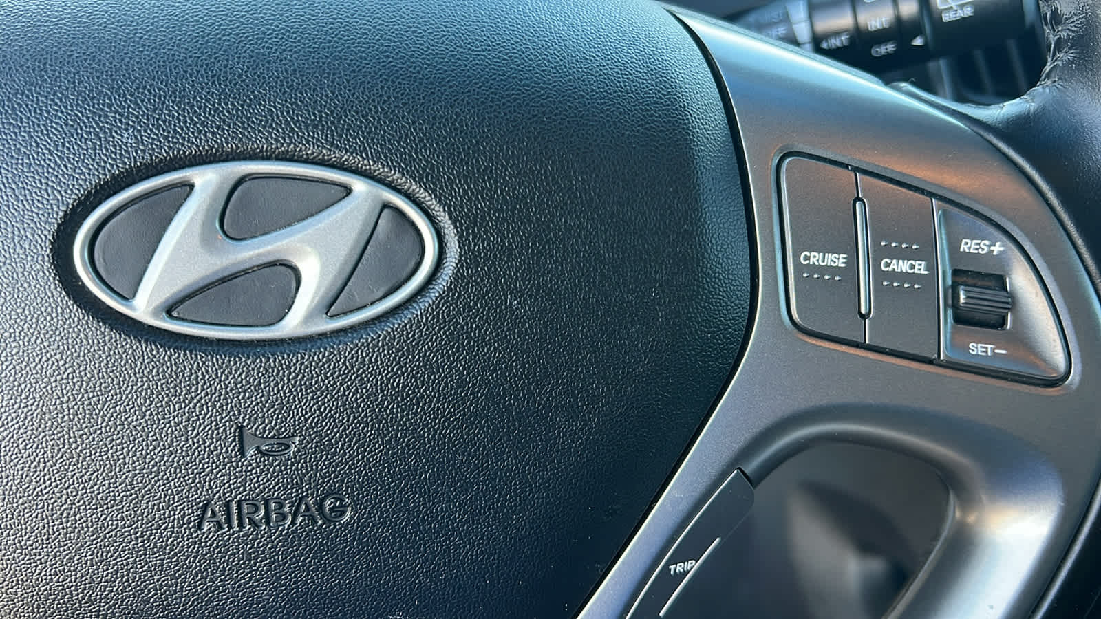 Thumbnail: 2015 Hyundai Tucson - 20