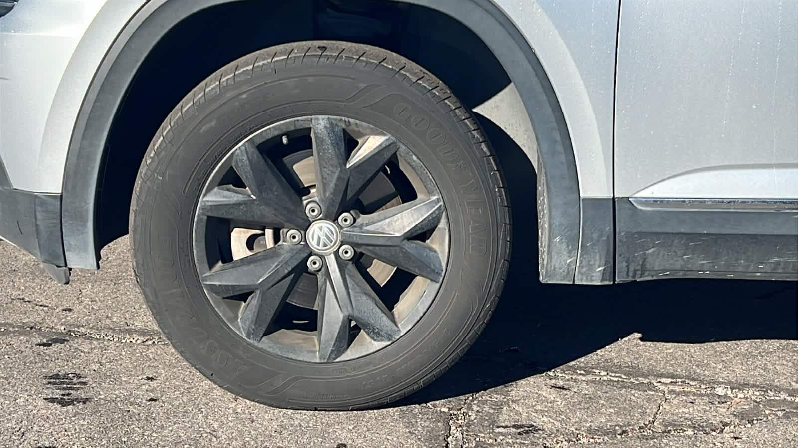 Thumbnail: 2018 Volkswagen Atlas - 9