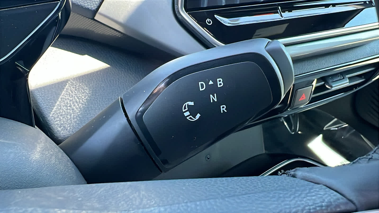 Thumbnail: 2025 Volkswagen ID.4 - 13