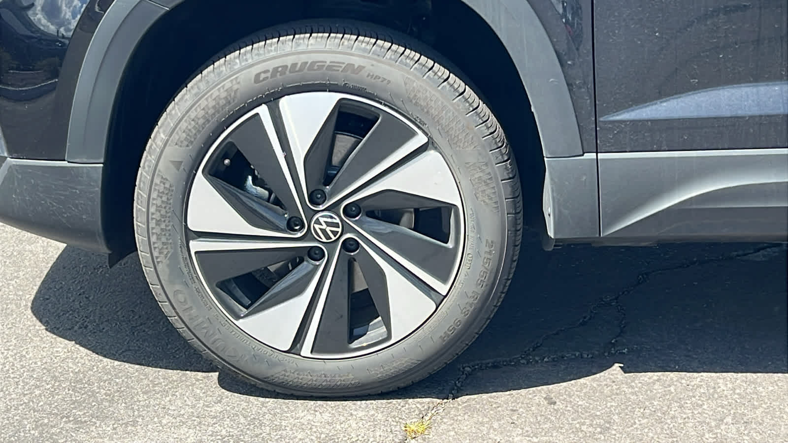 Thumbnail: 2025 Volkswagen Taos - 9