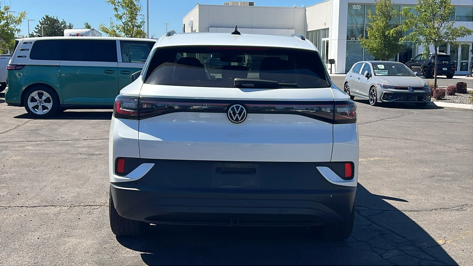 Thumbnail: 2023 Volkswagen ID.4 - 6