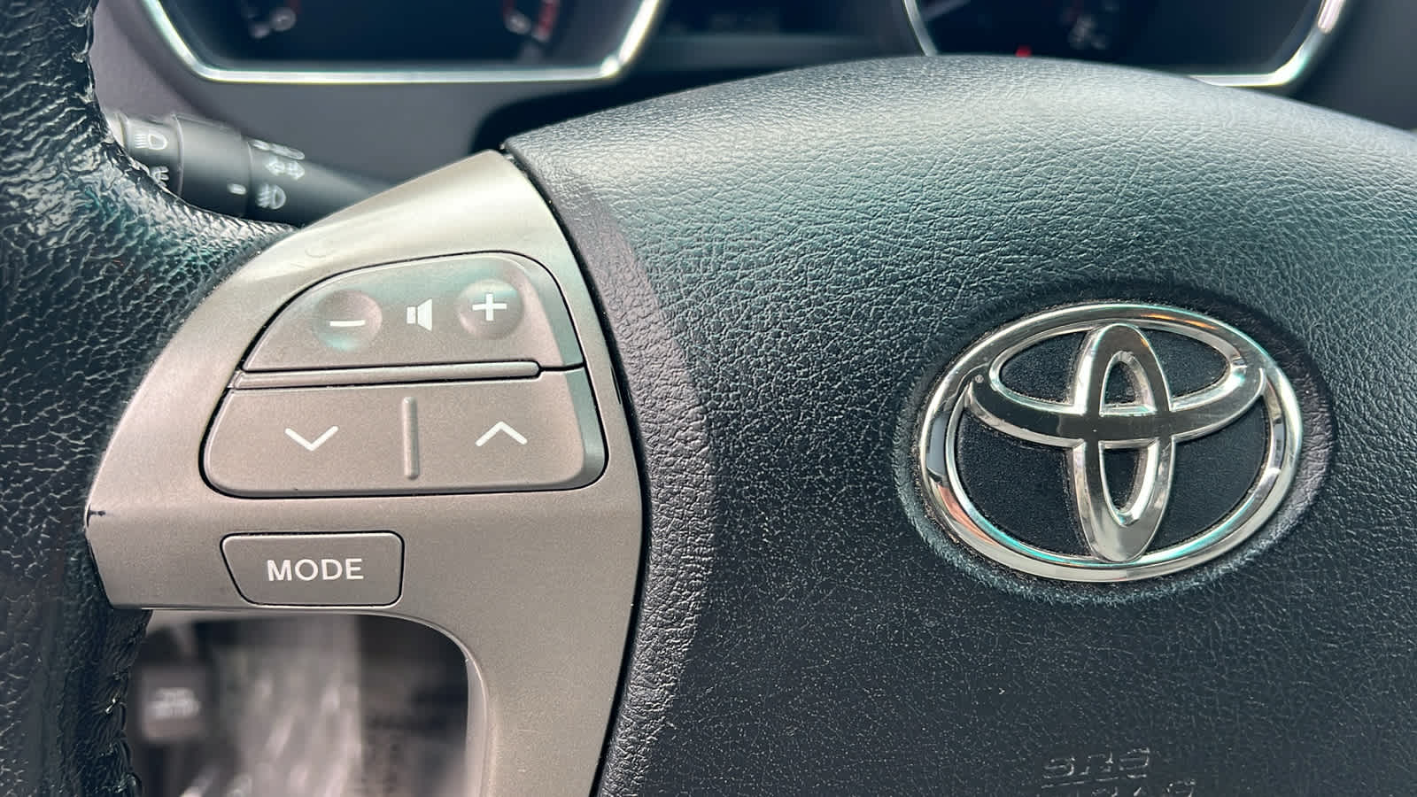Thumbnail: 2010 Toyota Highlander - 19