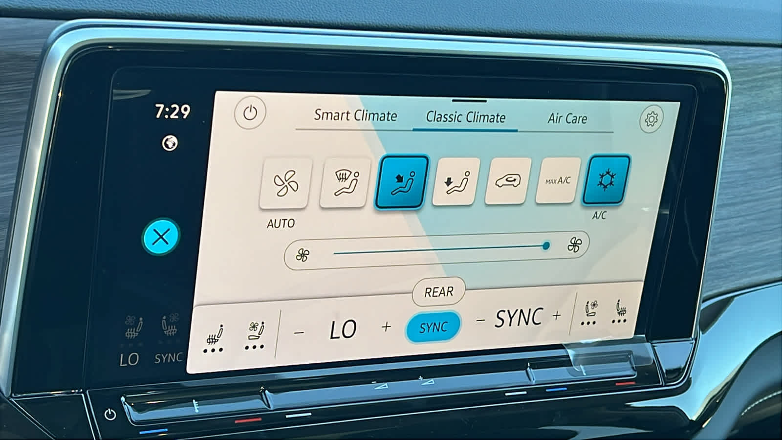 Thumbnail: 2026 Volkswagen Atlas - 14