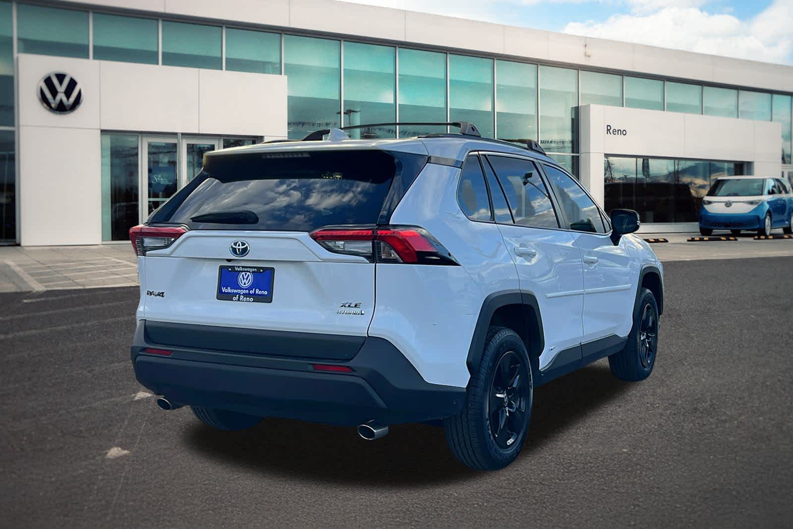 Thumbnail: 2024 Toyota RAV4 - 5