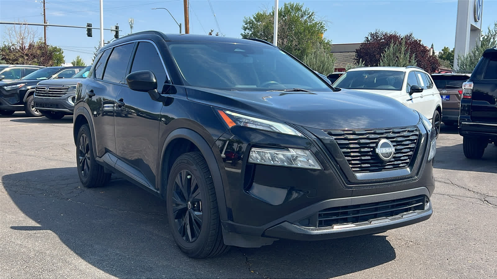 Thumbnail: 2023 Nissan Rogue - 3