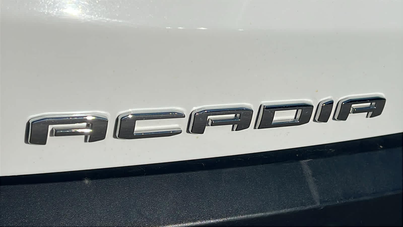 Thumbnail: 2023 GMC Acadia - 28