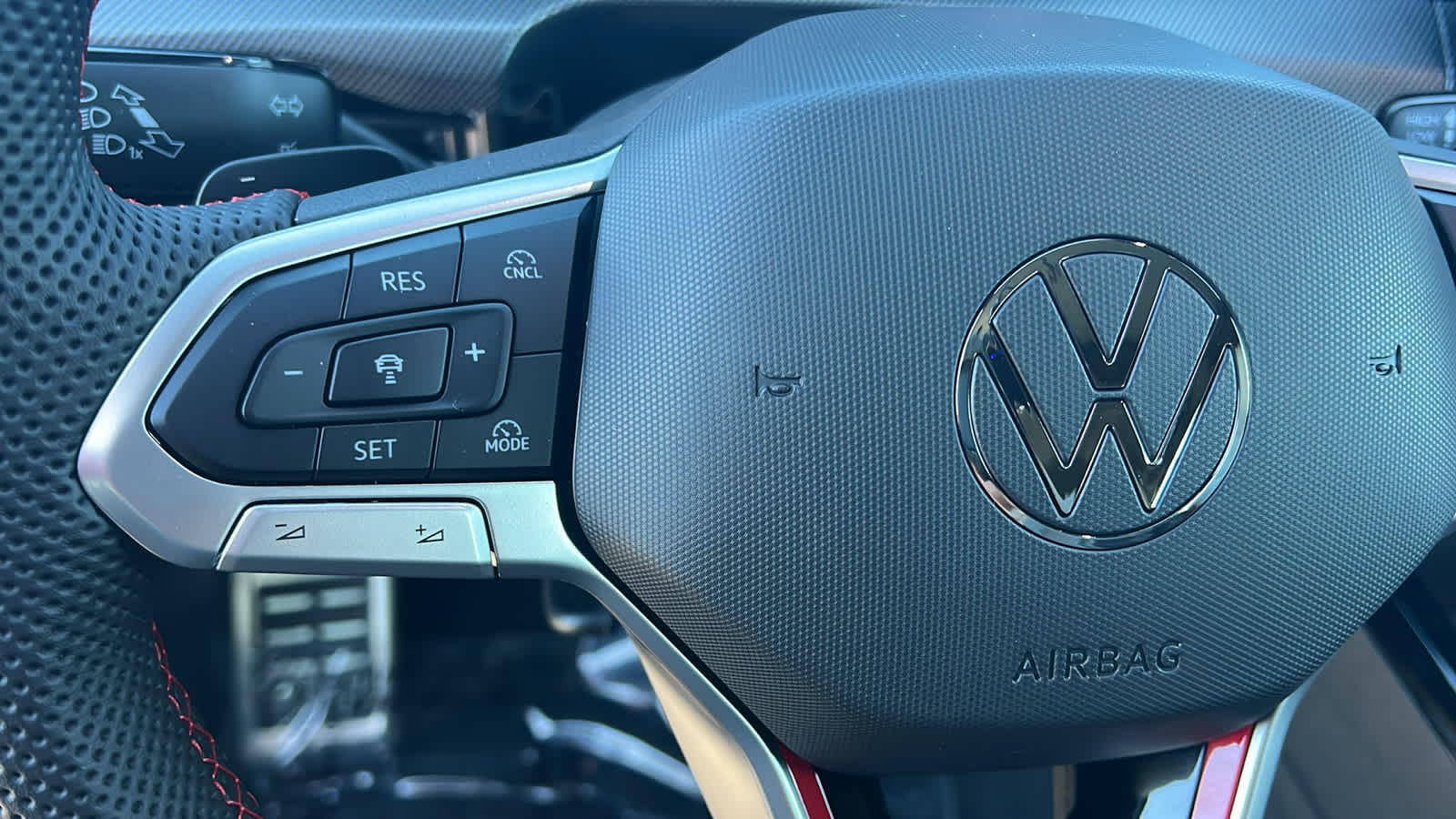 Thumbnail: 2026 Volkswagen Golf - 19