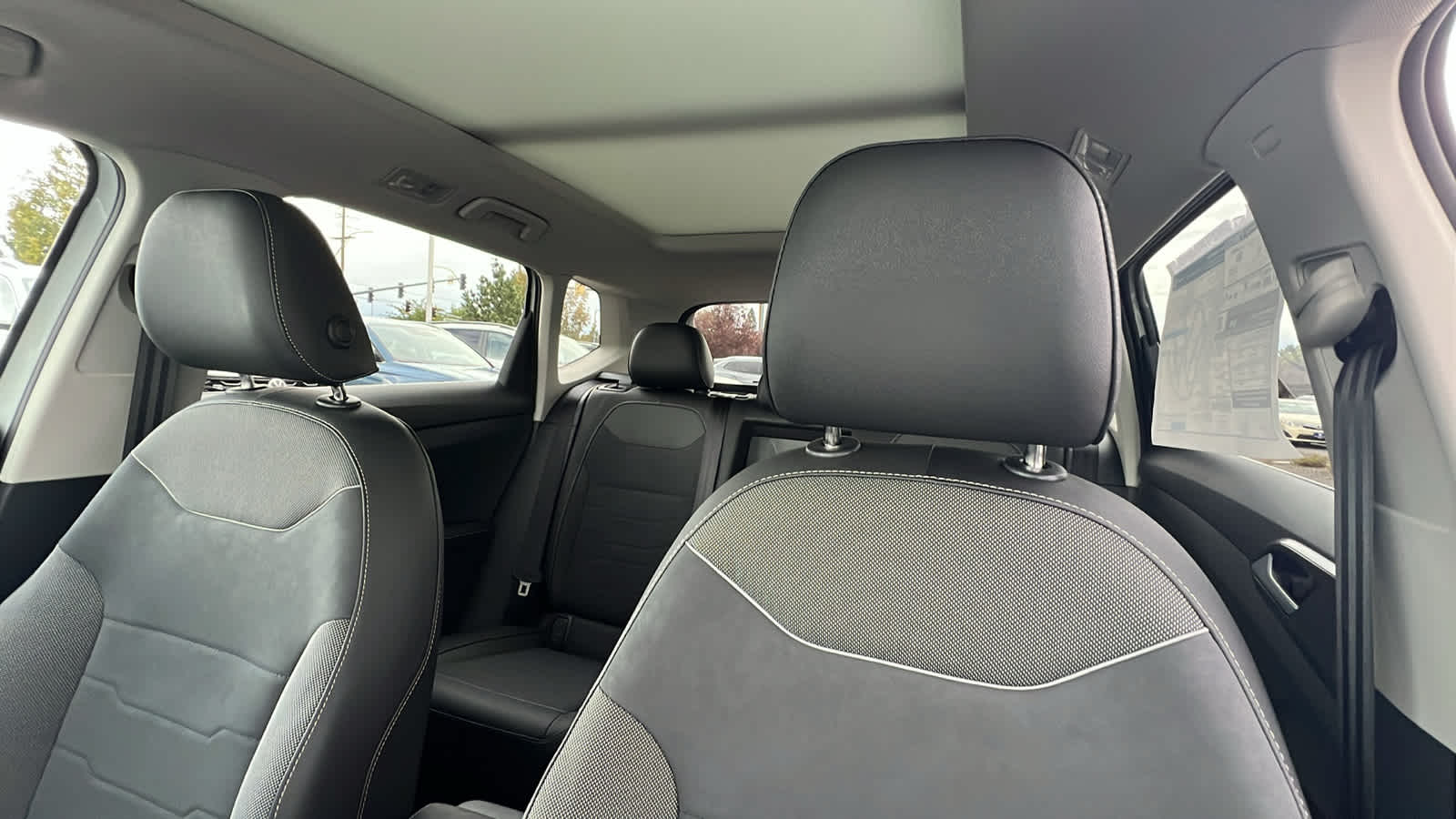 Thumbnail: 2025 Volkswagen Taos - 11