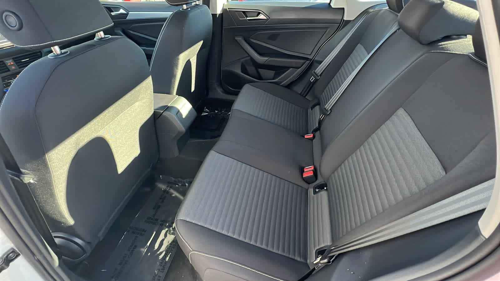 Thumbnail: 2026 Volkswagen Jetta - 24