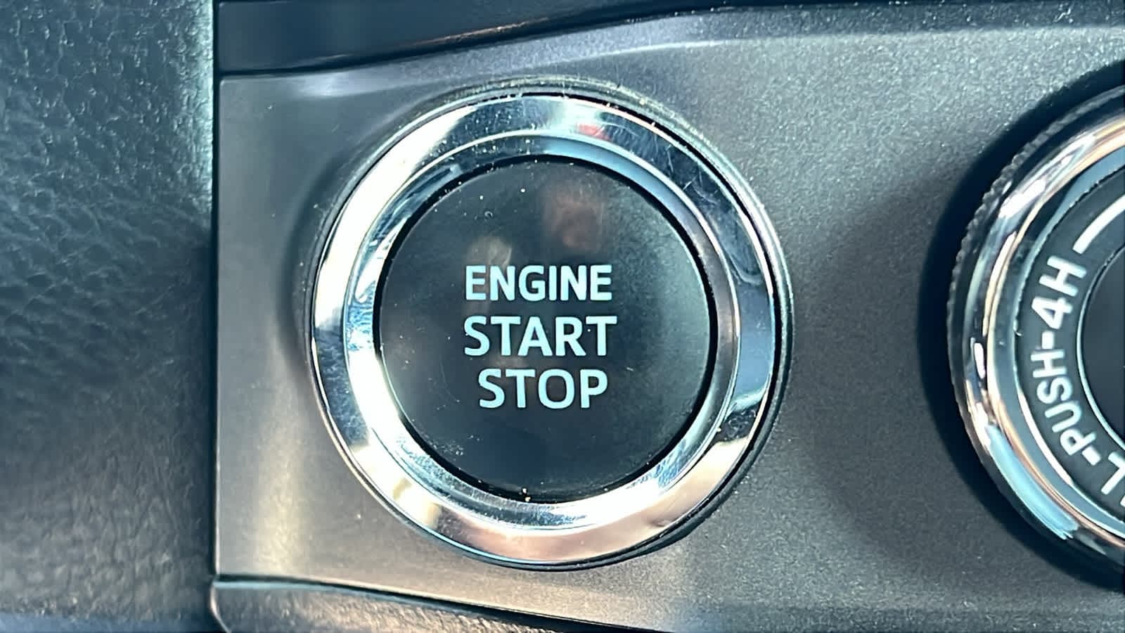 Thumbnail: 2022 Toyota Tacoma - 17