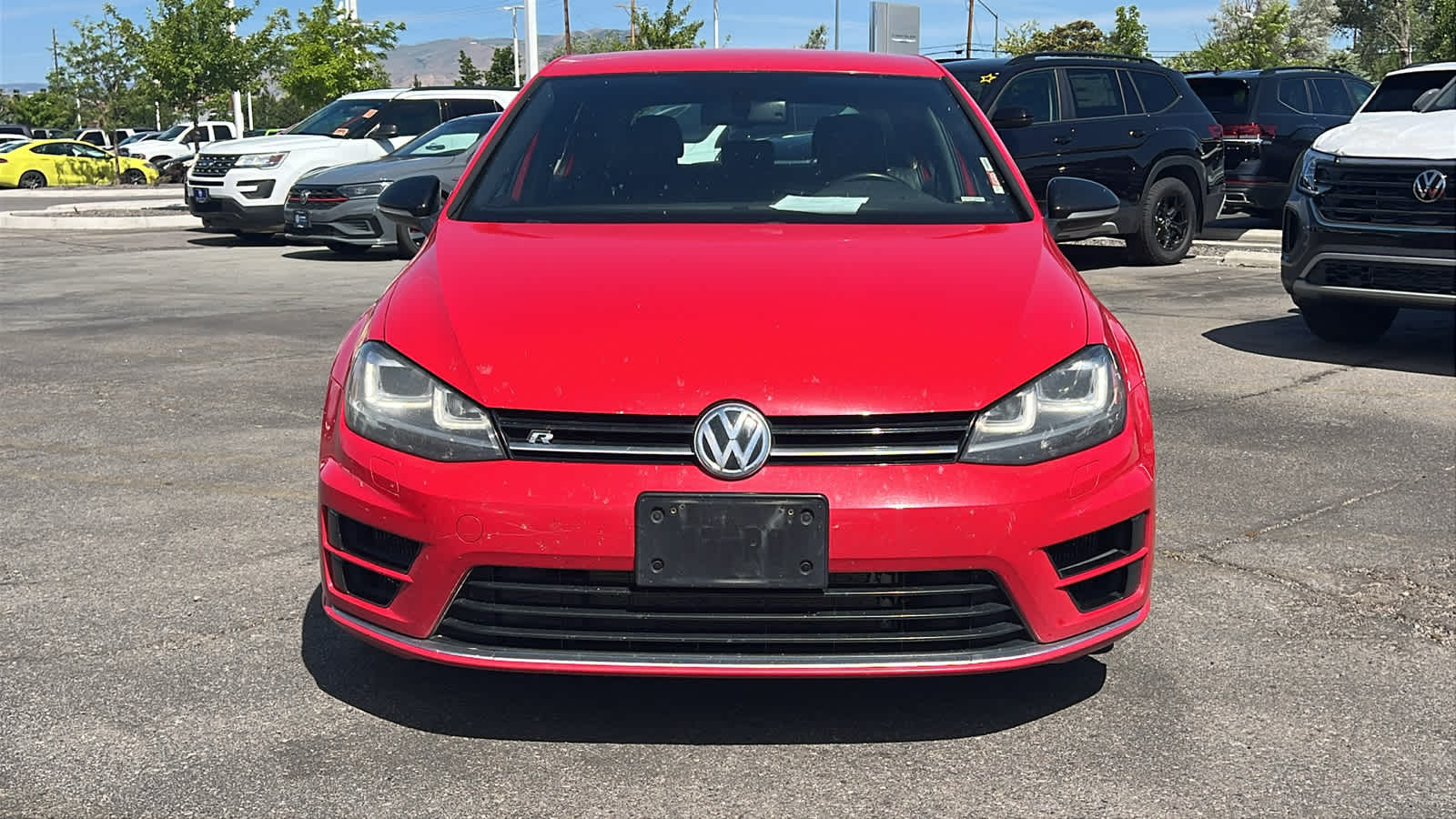 Thumbnail: 2016 Volkswagen Golf - 2