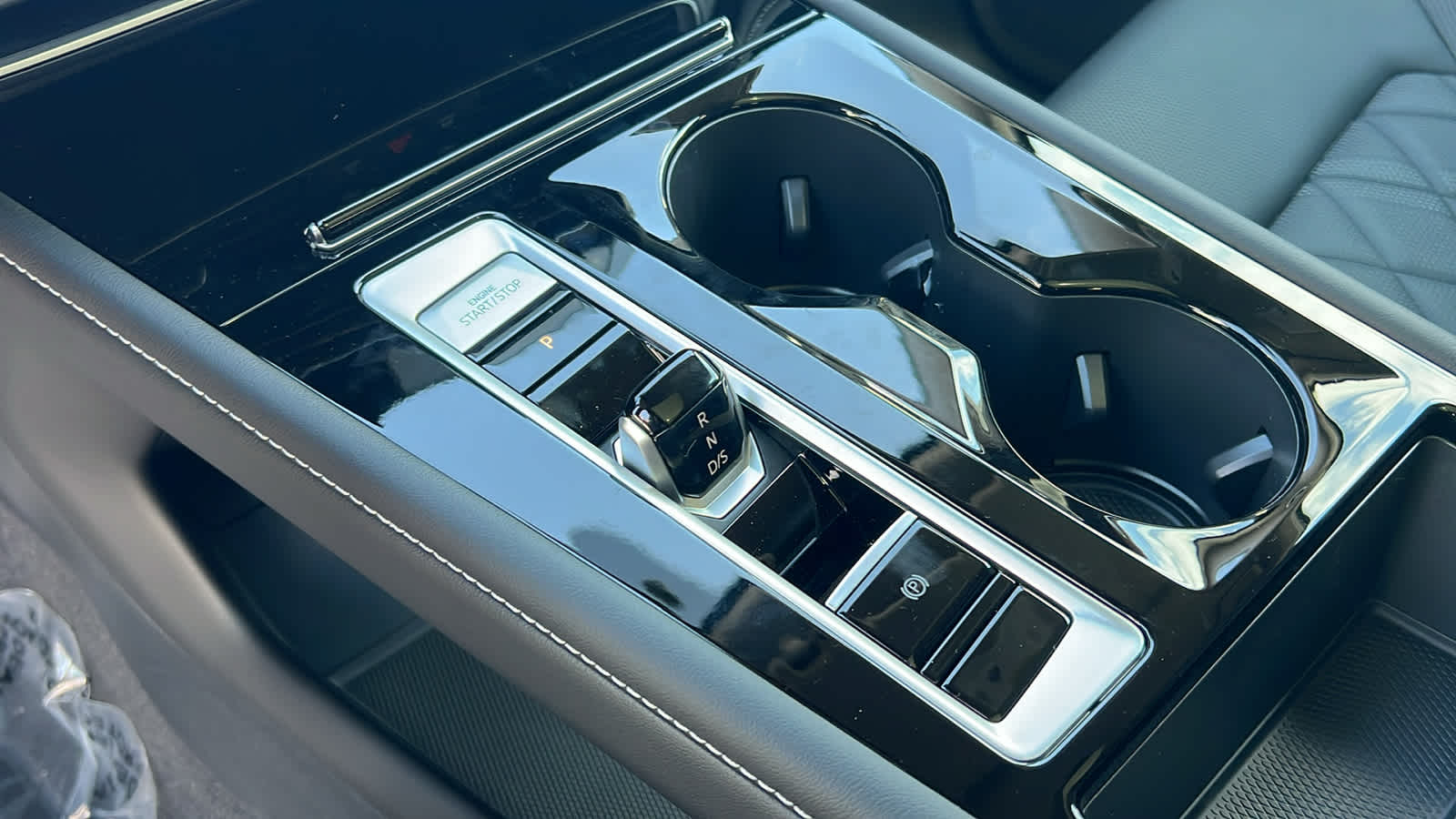 Thumbnail: 2026 Volkswagen Atlas - 13