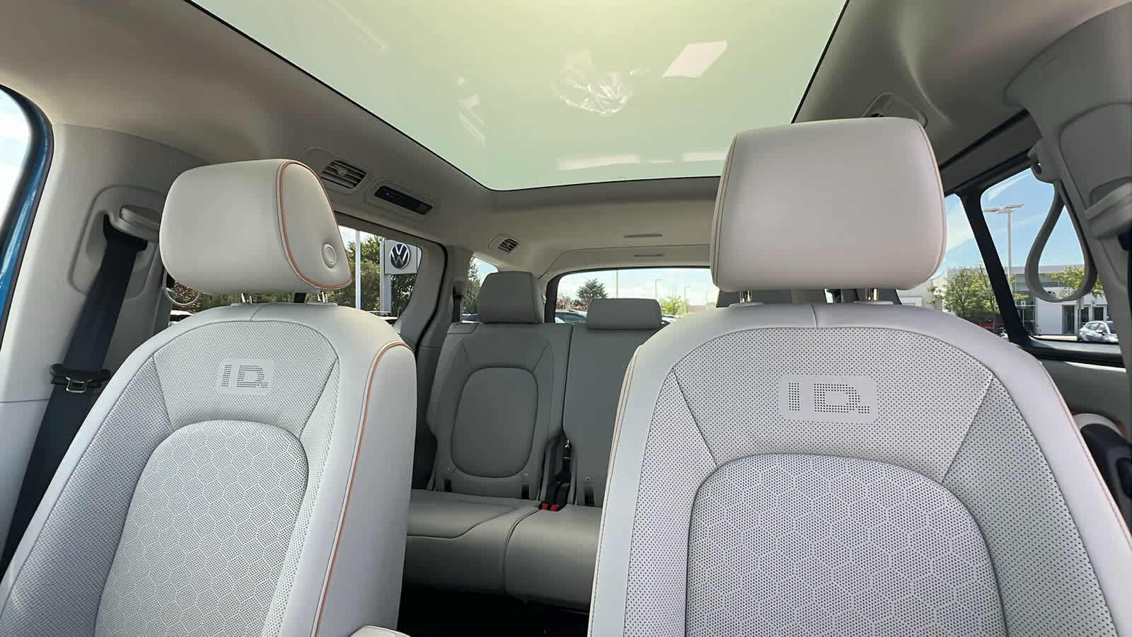 Thumbnail: 2025 Volkswagen ID.Buzz - 11