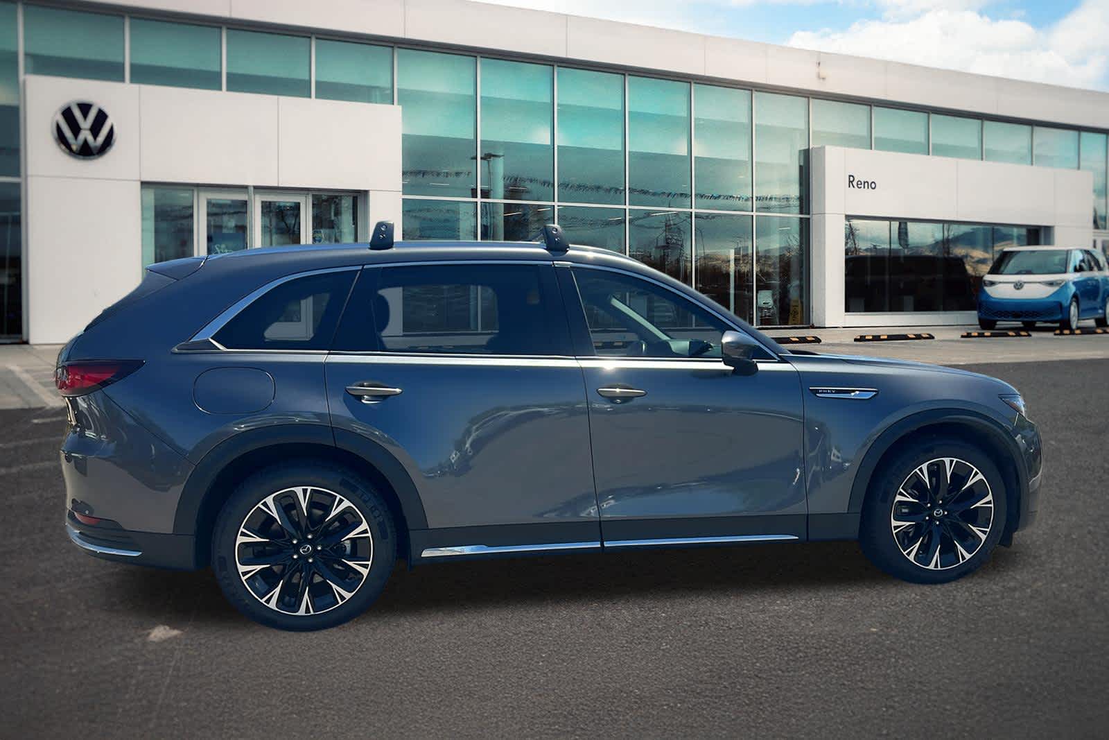 Thumbnail: 2024 Mazda CX-90 - 4
