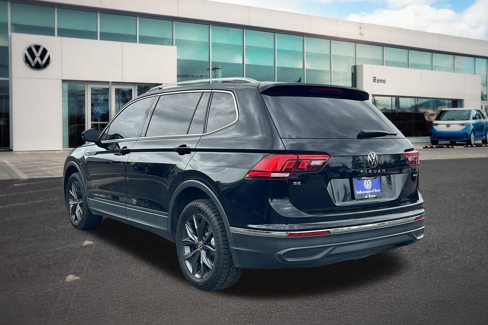 Thumbnail: 2022 Volkswagen Tiguan - 7