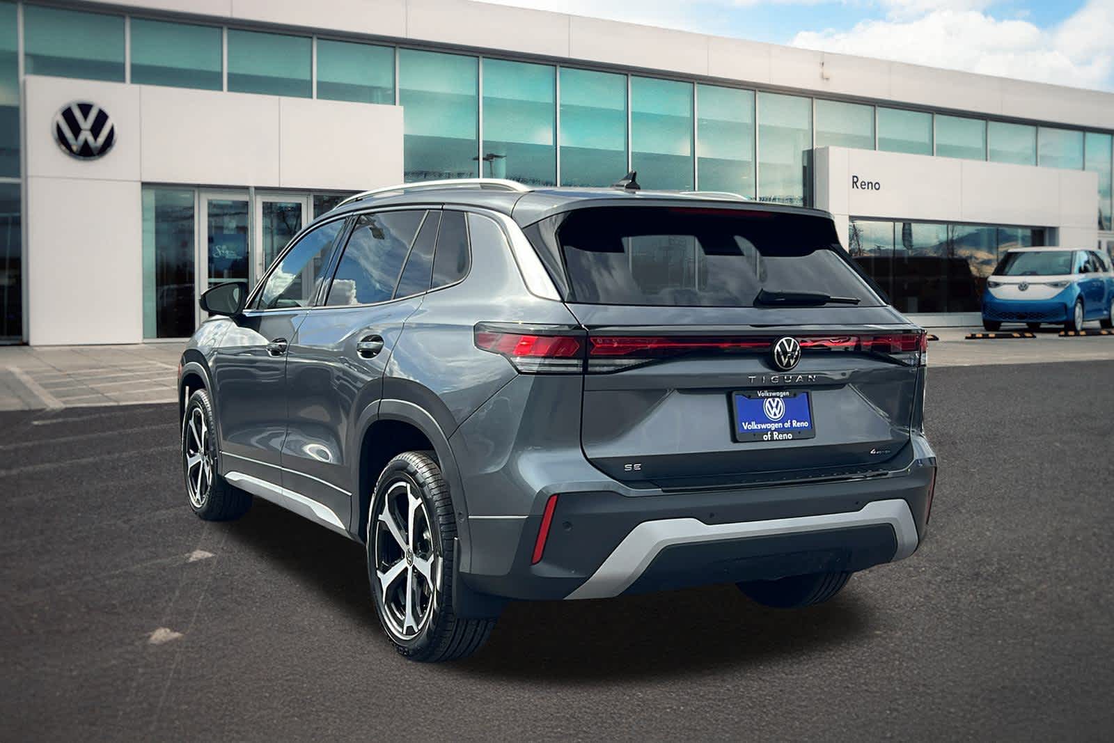 Thumbnail: 2025 Volkswagen Tiguan - 7