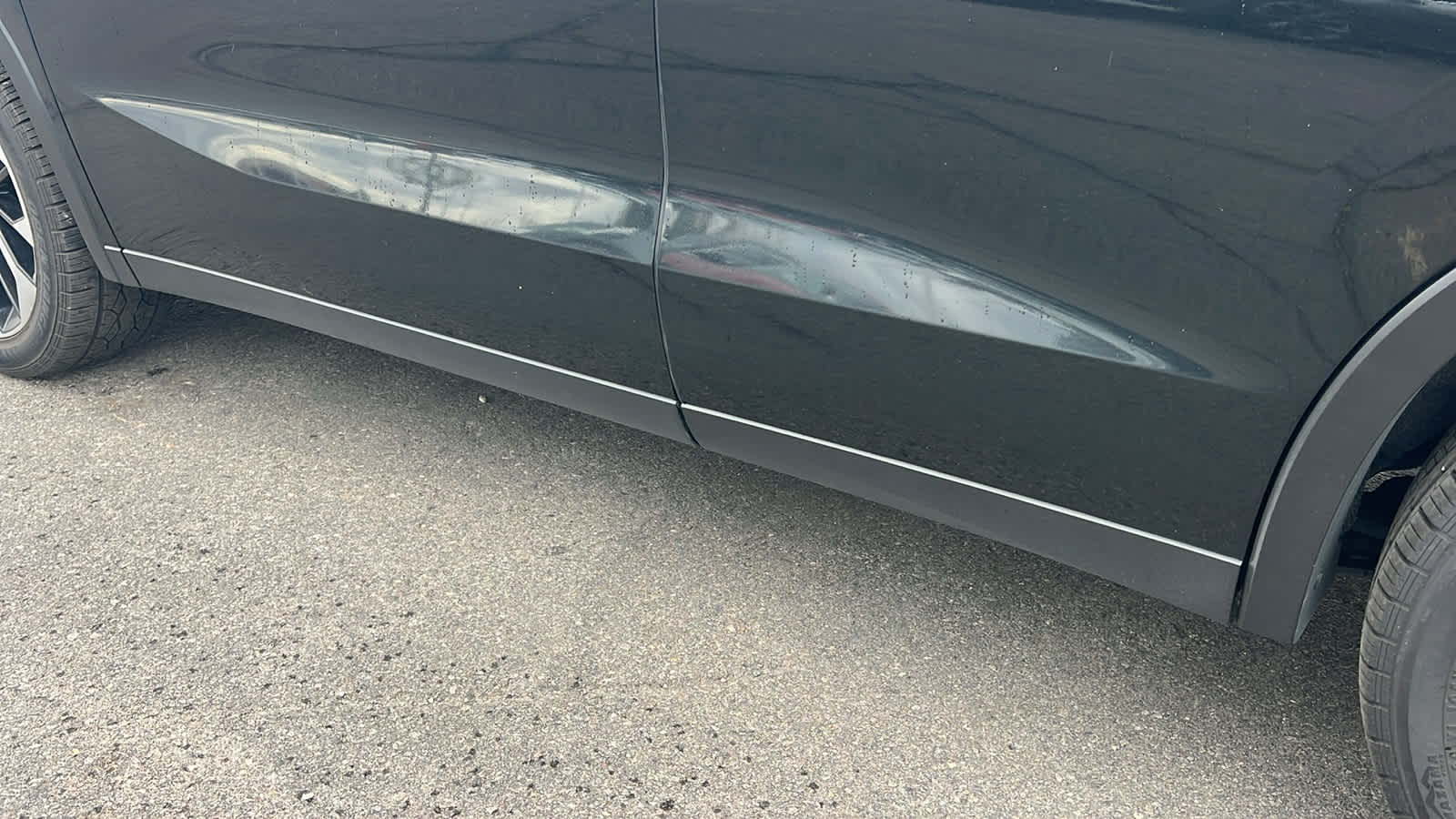 Thumbnail: 2024 Mitsubishi Outlander - 10