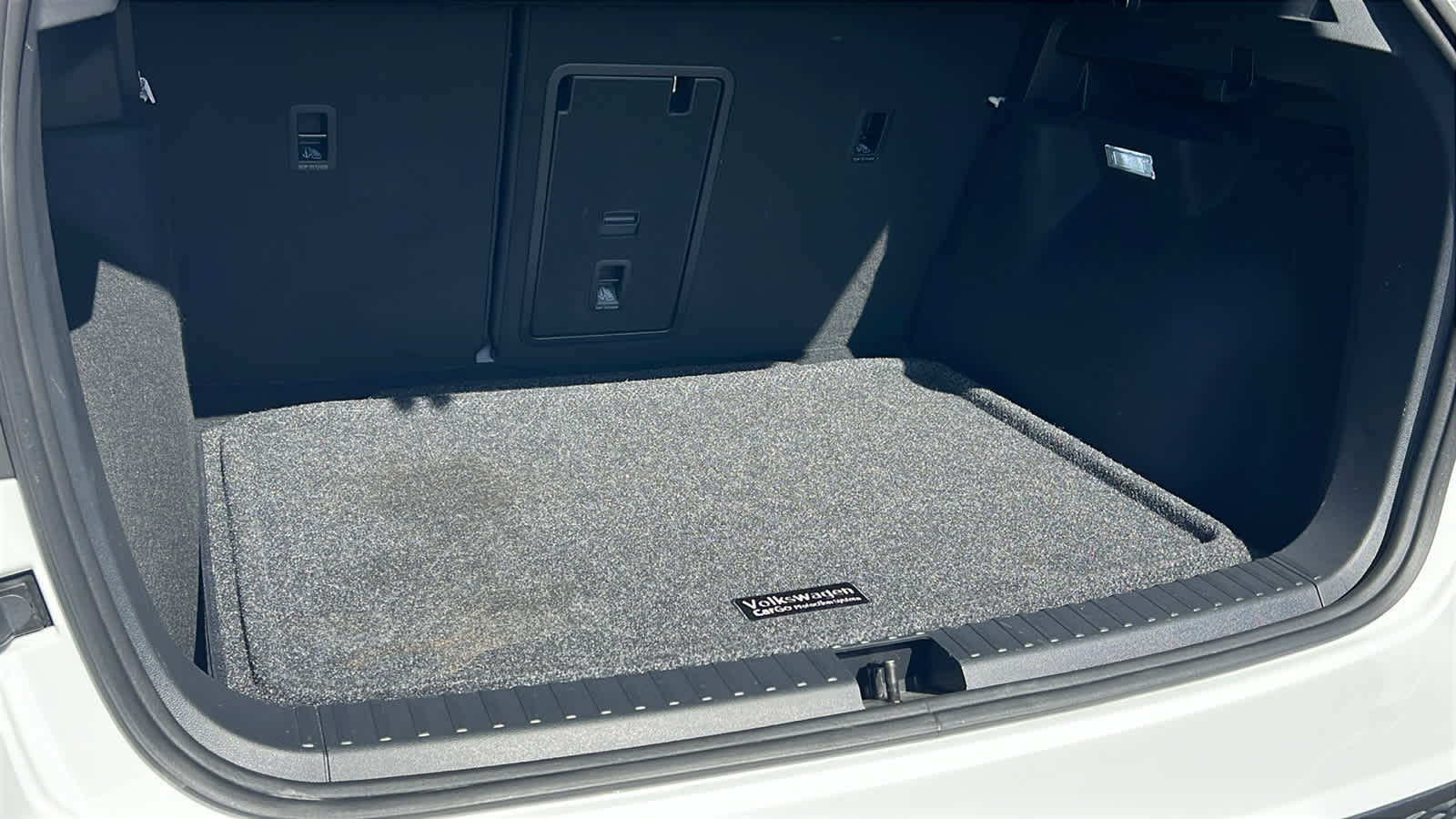 Thumbnail: 2025 Volkswagen Taos - 27