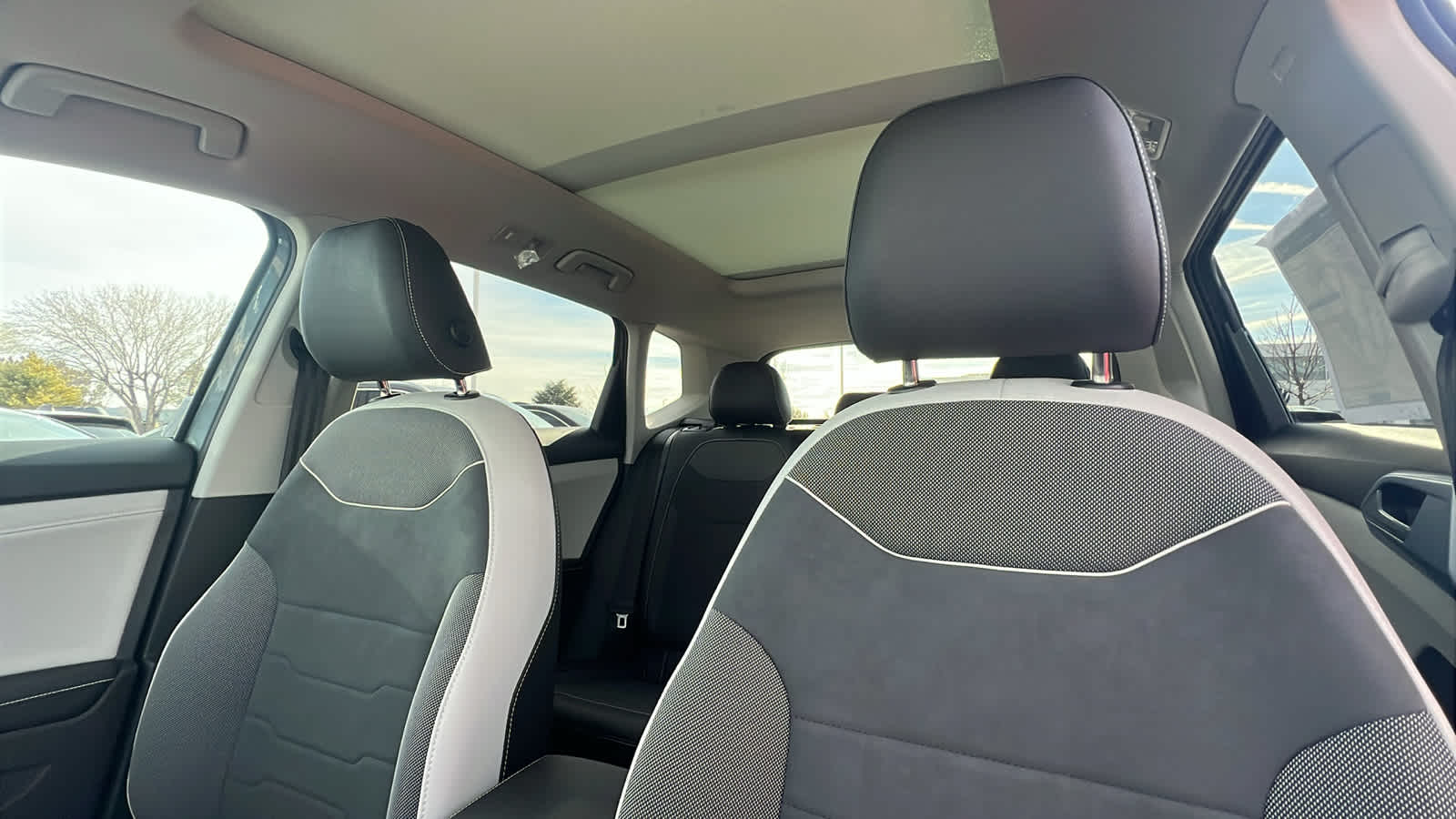 Thumbnail: 2026 Volkswagen Taos - 11