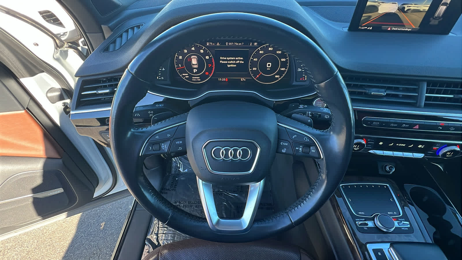 Thumbnail: 2018 Audi Q7 - 18