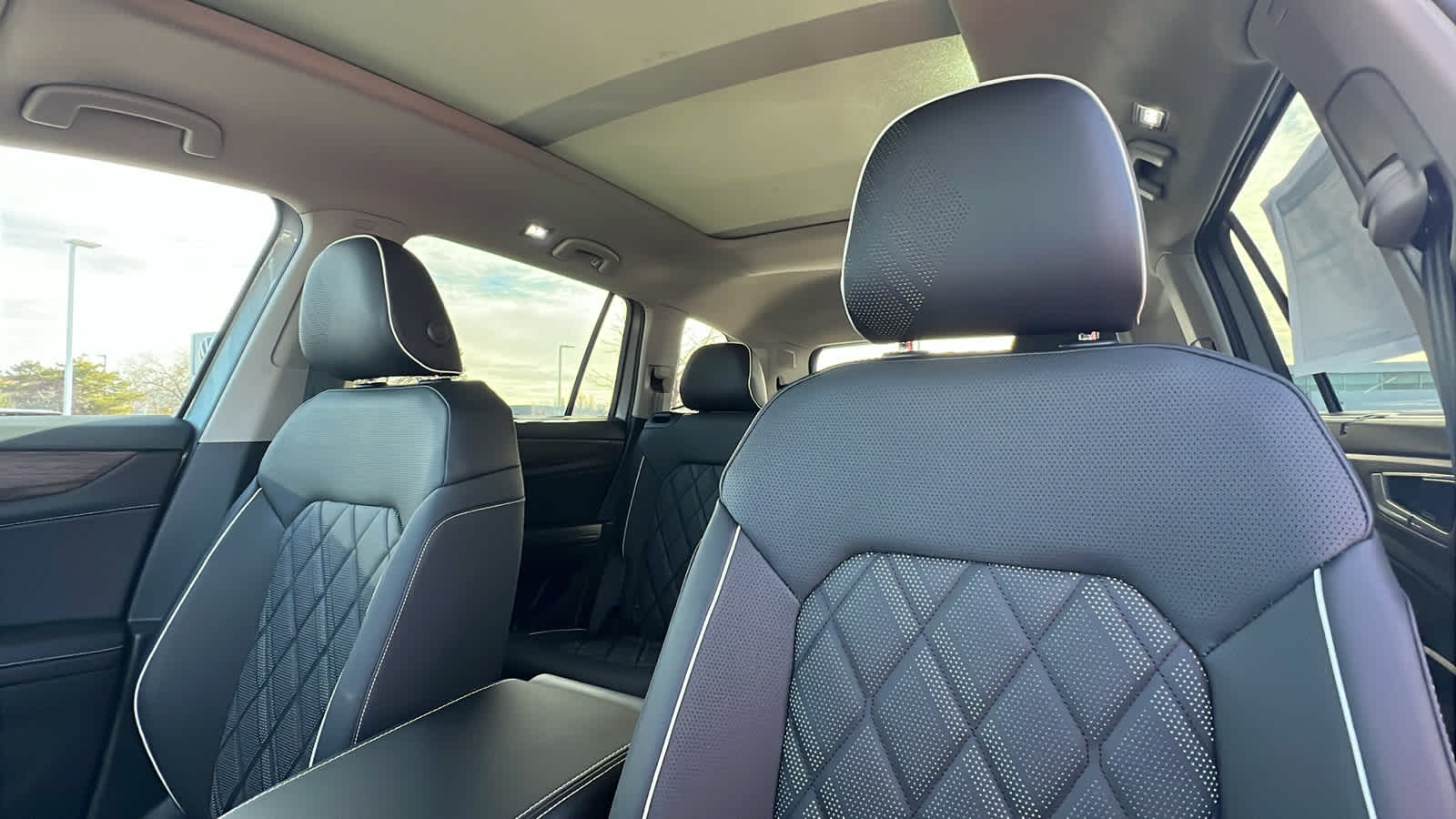 Thumbnail: 2026 Volkswagen Atlas - 11