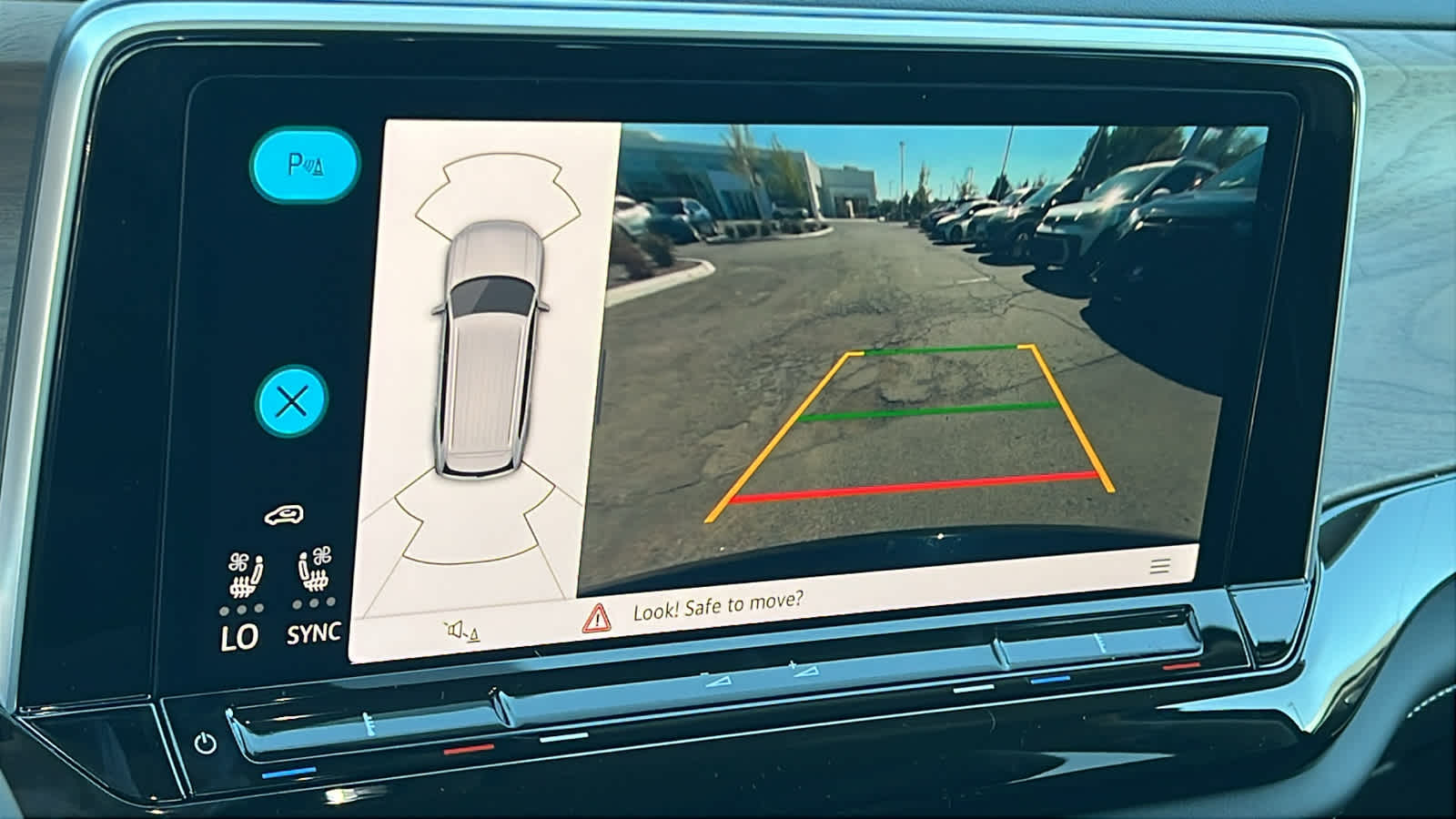 Thumbnail: 2026 Volkswagen Atlas - 16