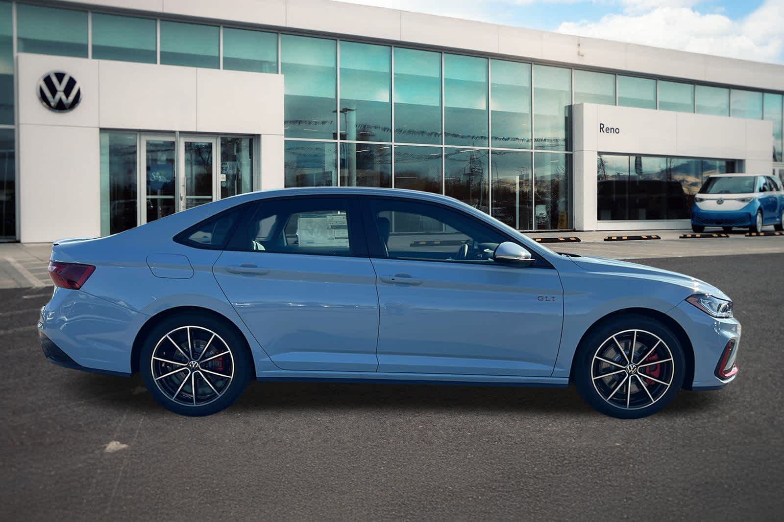 Thumbnail: 2026 Volkswagen Jetta - 4