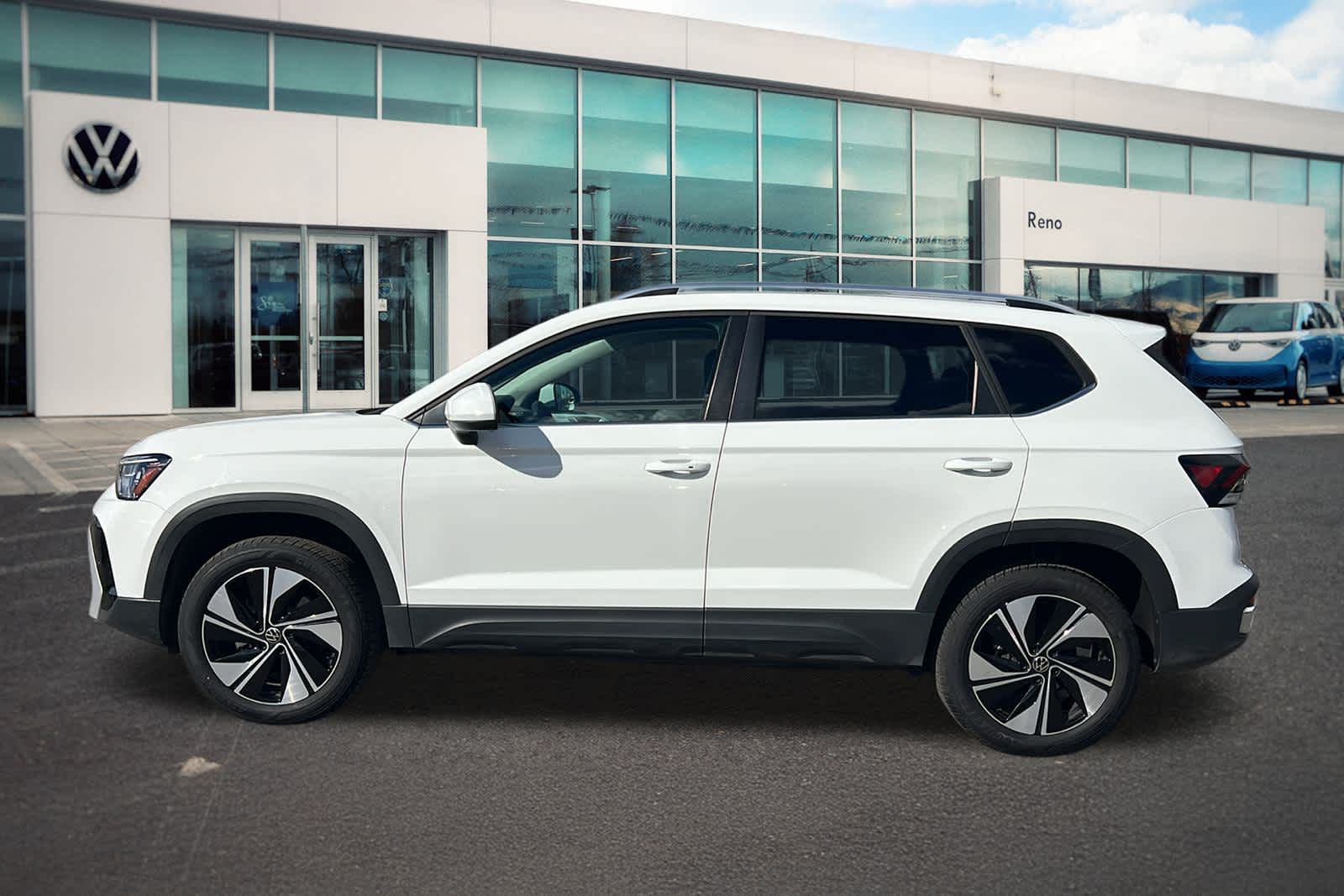 Thumbnail: 2025 Volkswagen Taos - 8