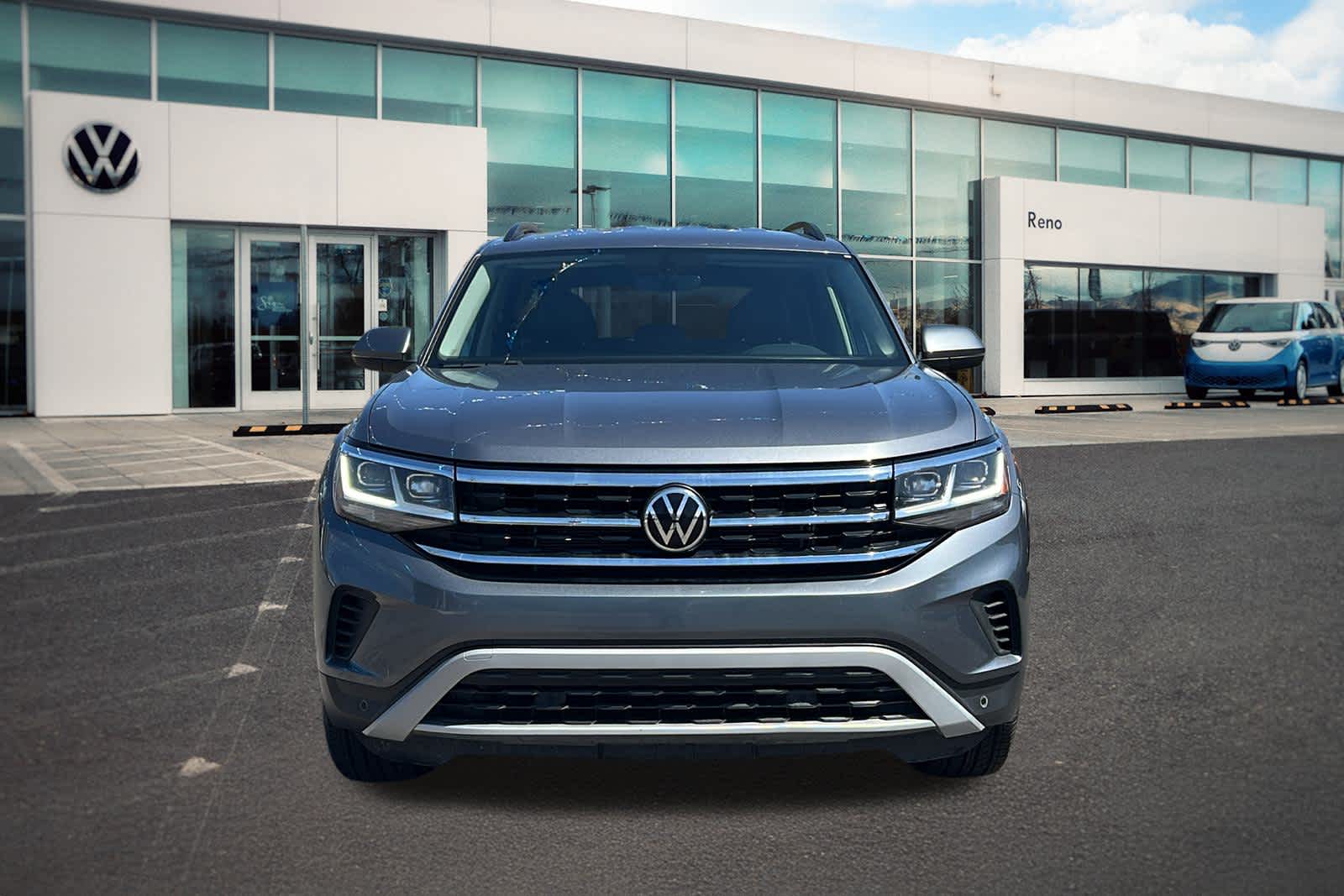 Used 2021 Volkswagen Atlas SE w/Tech with VIN 1V2HR2CAXMC569773 for sale in Reno, NV